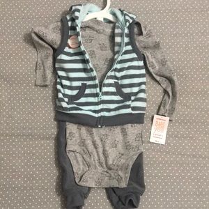 NWT, 3 piece onesie and hoodie set